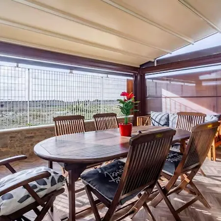 Beachfront Diamond - Fiumicino Airport Apartment *