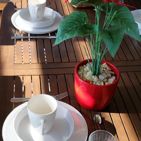 Beachfront Diamond - Fiumicino Airport Apartment *
