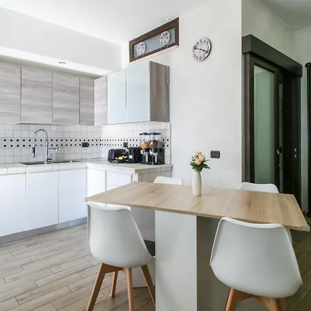 Old Lighthouse - - Airport * Fiumicino