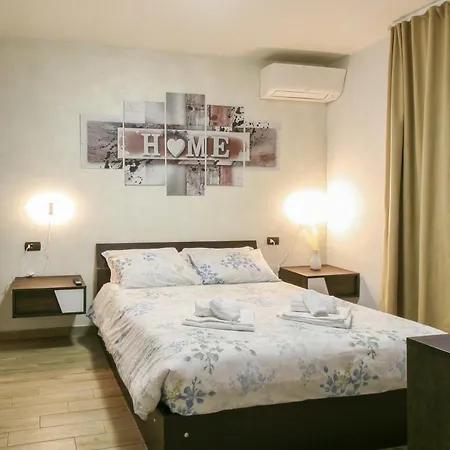 Beachfront Diamond - Fiumicino Airport Apartmán
